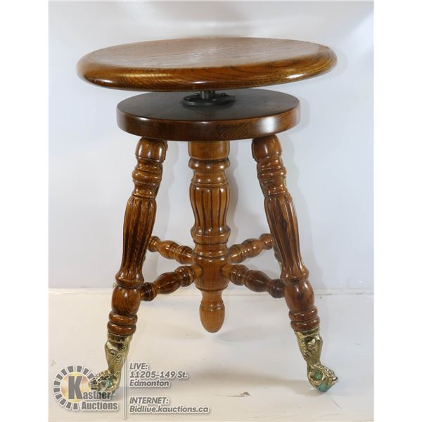 ANTIQUE CLAWFOOT PIANO STOOL