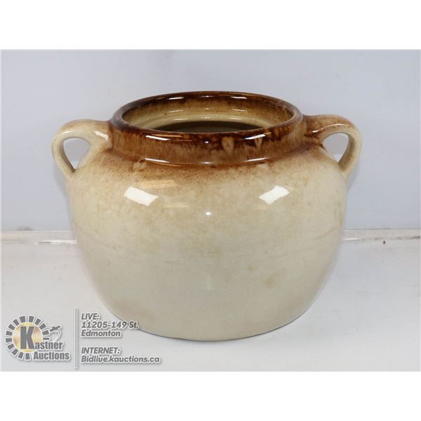MEDALTA POTTERIES CERAMIC GLAZED POT