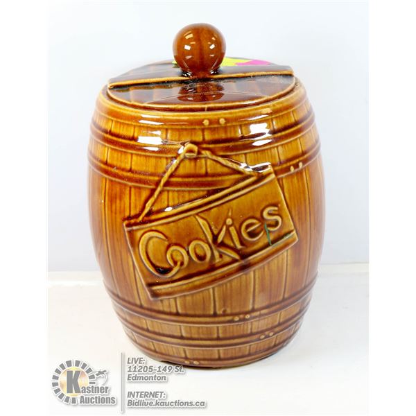 1950S MCCOY POTTERIES COOKIE JAR