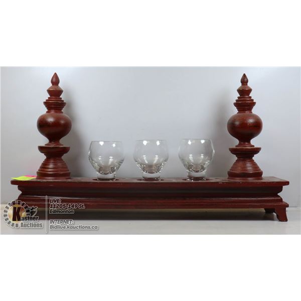 ASIAN WOODEN STAND WITH 3 GLASSES