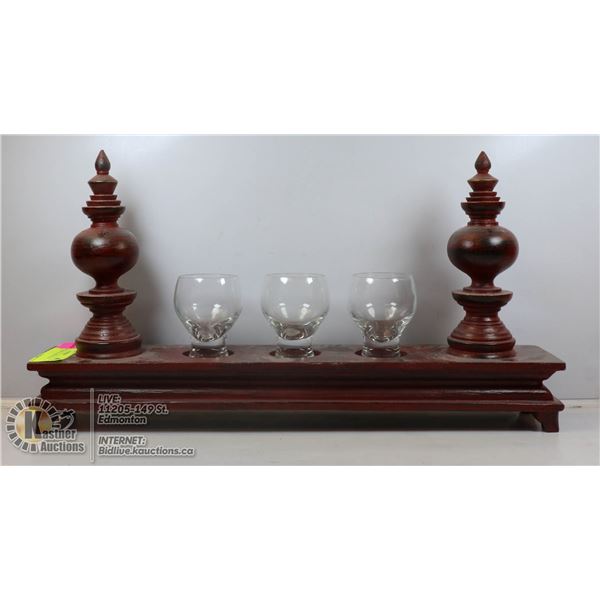 ASIAN WOODEN STAND WITH 3 GLASSES