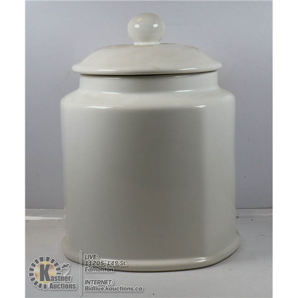 WILLIAMS SANOMA CERAMIC APOTHECARY JAR WITH LID