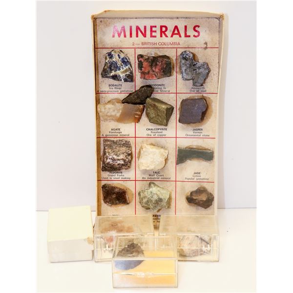 ASSORTED SEMI PRECIOUS STONES COLLECTION