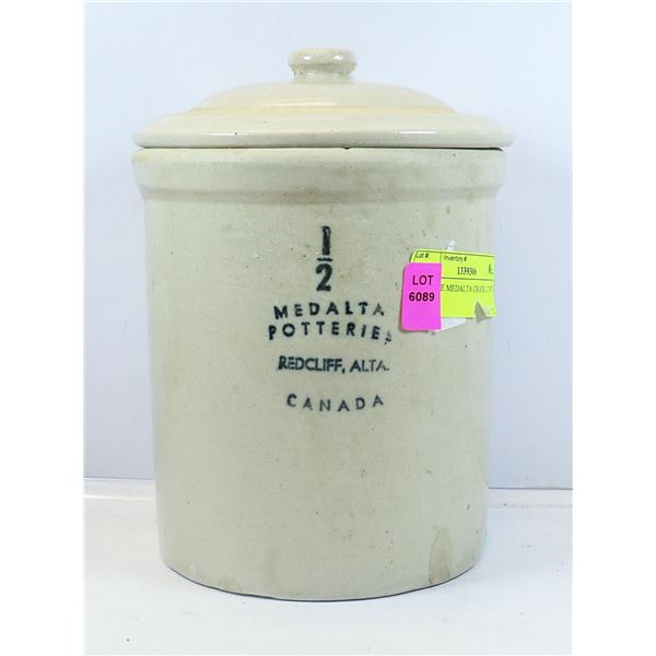 ANTIQUE MEDALTA CROCK 1/2 WITH TOP