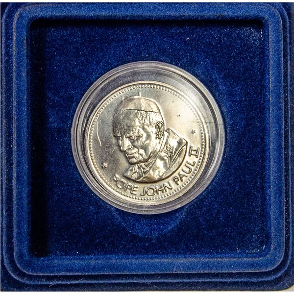POPE JOHN PAUL 2 COLLECTIBLE COIN IN CASE