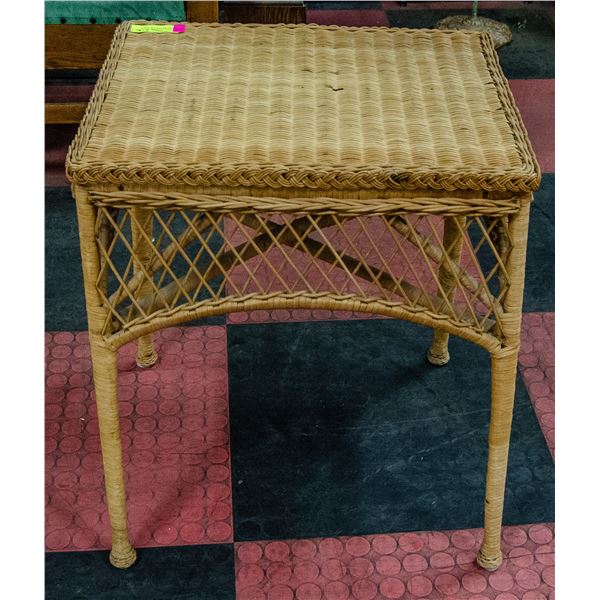 VINTAGE WICKER SIDE TABLE, 20 X 16 X 24