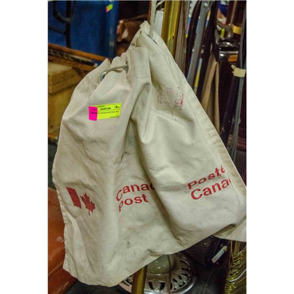VINTAGE CANADA POST MAIL BAG