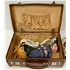 Image 2 : SMALL COWHIDE SUITCASE WITH VARIOUS COLLECTIBLES