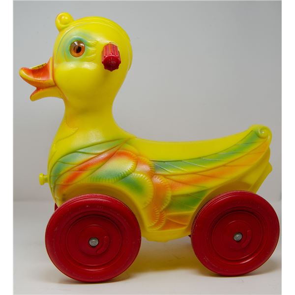 1950S RELIABLE RIDE ON DUCK