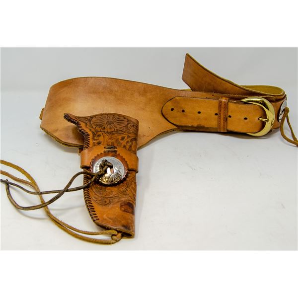 VINTAGE LEATHER COLT HOLSTER WITH BULLET BELT