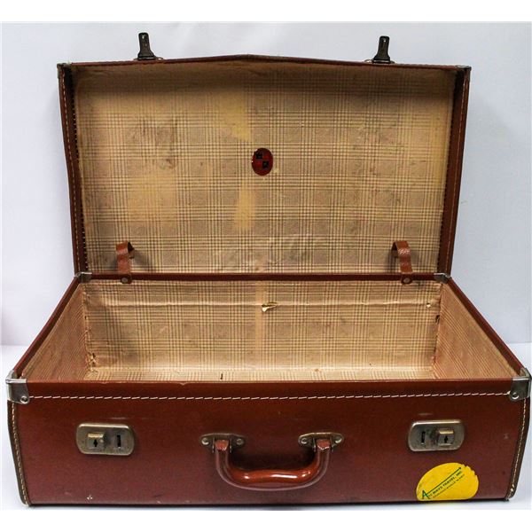 ANTIQUE BROWN LEATHER SUITCASE