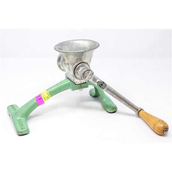 VINTAGE TABLE TOP MEAT GRINDER