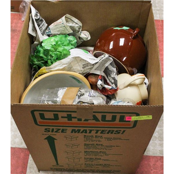 BOX OF ASSORTED VINTAGE CHINA COLLECTIBLES ETC