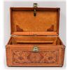 Image 1 : VINTAGE TOOLED LEATHER SUITCASE CARRY CASE