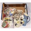 Image 1 : TRAY LOT OF ASSORTED COLLECTIBLES