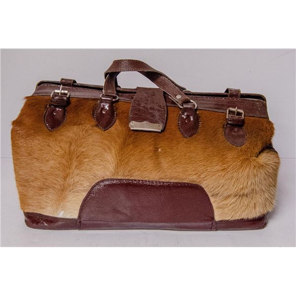 ANTIQUE COW HIDE DOCTORS BAG