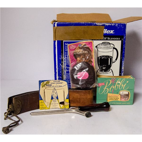 BOX OF ASSORTED ANTIQUES AND COLLECTIBLES