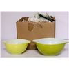 Image 1 : 4 PIECE PYREX COLOUR BOWLS
