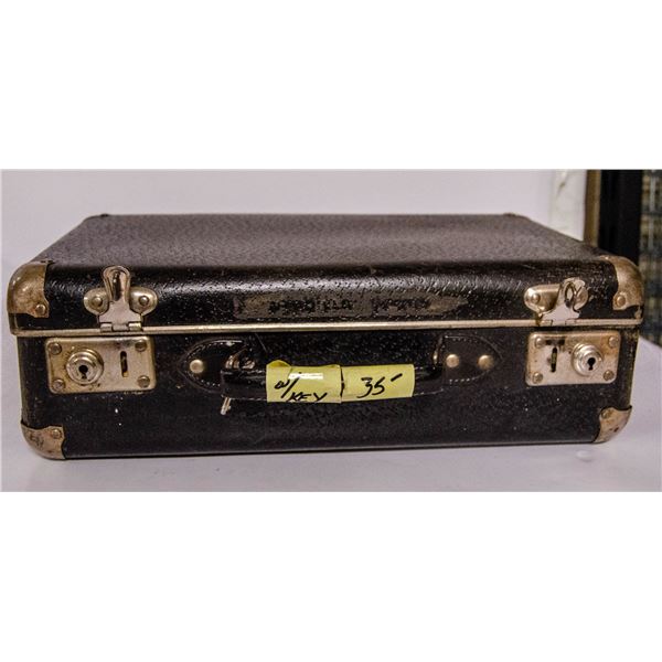 CASE FULL OF ASSORTED VINTAGE CUTLERY