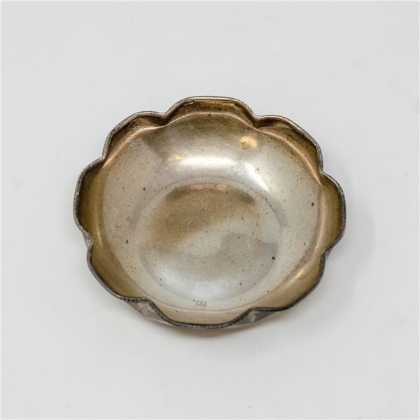 VINTAGE .875 SILVER STAMPED SMALL DISH, 20g