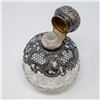 Image 3 : VINTAGE .925 SILVER TOP CRYSTAL BOTTLE, 49g ASW