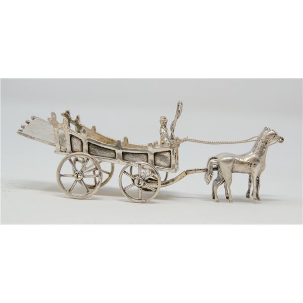 .835 SILVER TESTED COLLECTORS CART & HORSES, 80g
