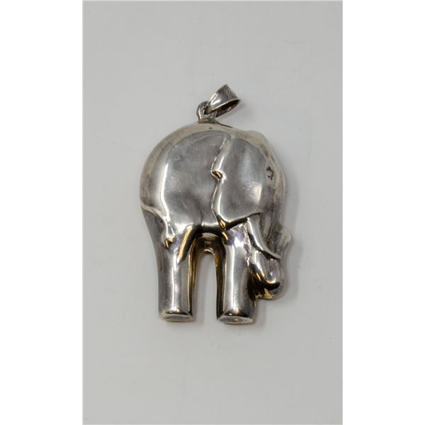 .925 SILVER STAMPED ELEPHANT PENDANT, 16.98g
