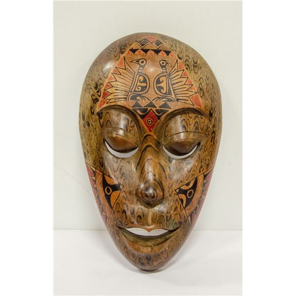 MEDIUM WOODEN NATIVE MASK