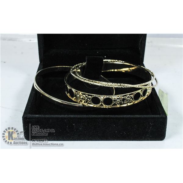 LOT OF BANGLE BRACELETS.