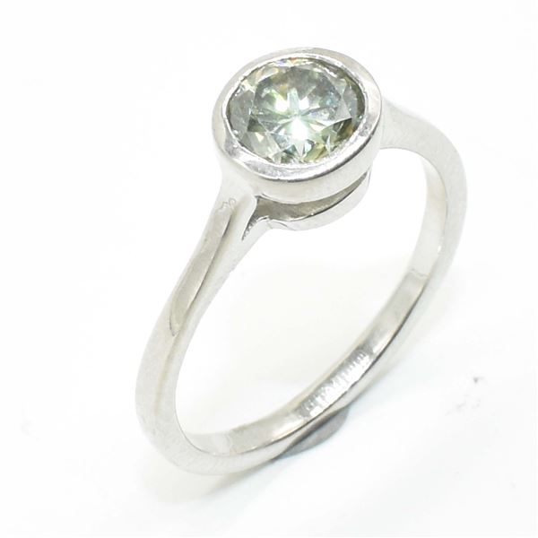 60TJ SILVER MOISSANITE (ROUND 6X6 MM) RING
