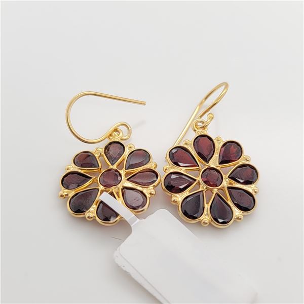 BZ337-41 SILVER GARNET EARRINGS
