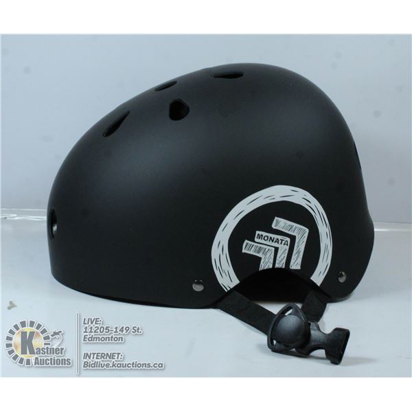MONATA BIKING HELMET.