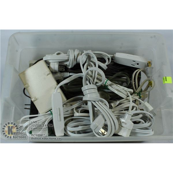 TOTE OF EXTENTION CORDS.