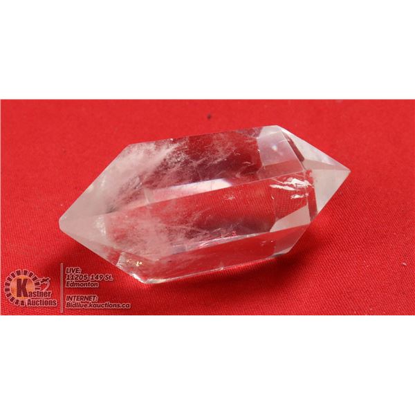 #260-NATURAL CLEAR QUARTZ 2 POINT 28.3 x 54.6mm