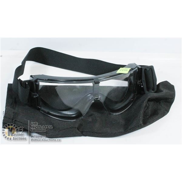 CLEAR GLASS GOGGLES.