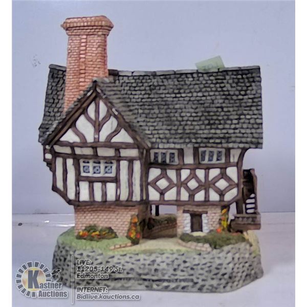 MINIATURE COLLECTABLE HOUSES BY DAVID WINTERS