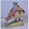 Image 1 : MINIATURE COLLECTABLE HOUSES BY DAVID WINTERS