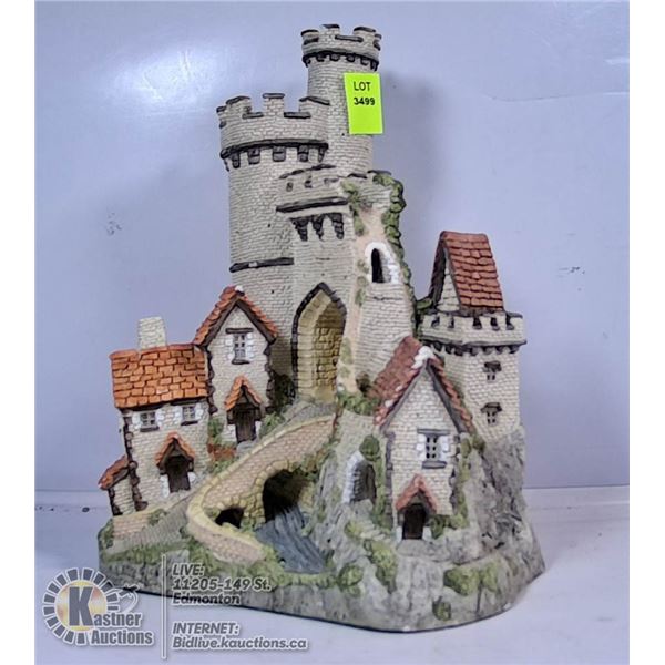 MINIATURE COLLECTABLE HOUSES BY DAVID WINTERS