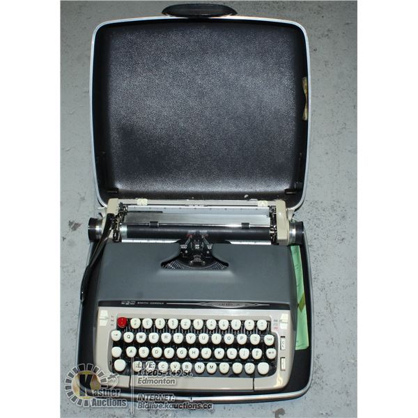 VINTAGE SMITH -CORONA TYPEWRITER