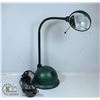 Image 1 : DESK LAMP