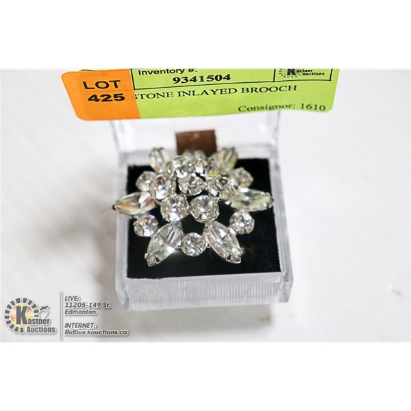 RHINESTONE INLAYED BROOCH