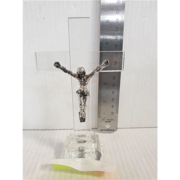 APPROX. 6" CRYSTAL CRUCIFIX