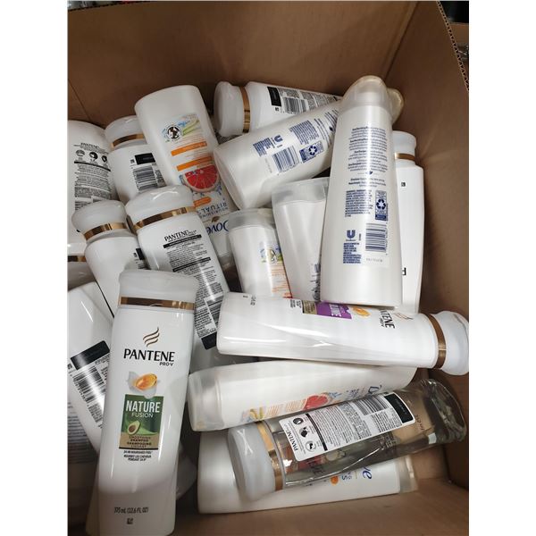 FLAT LOT OF HAIR CARE PRODUCTS