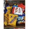 Image 1 : FLAT LOT OF CHOCOLATE CANDY BARS