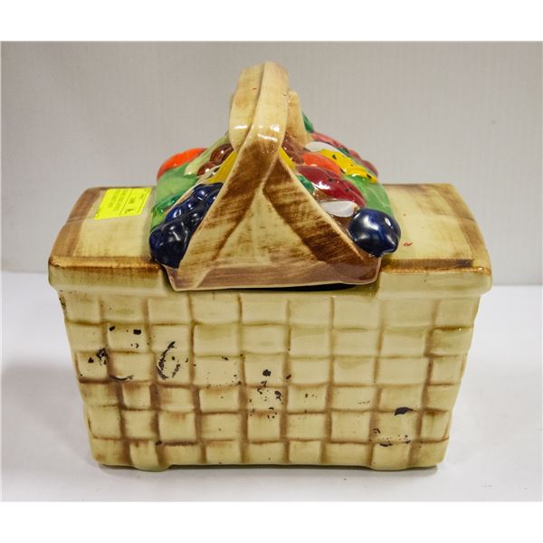 CERAMIC COOKIE JAR FRUITE PICNIC BASKETT JAPAN