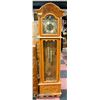 Image 1 : VINTAGE GRANDFATHER CLOCK- BATTERY OPERATED-