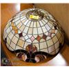 Image 1 : STAINED GLASS STYLE HANGING LIGHT FIXTURE