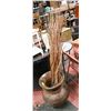 Image 1 : LARGE CLAY POT AND WILLOW
