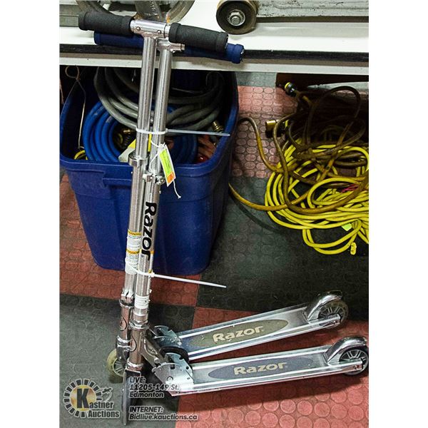 LOT OF 2 RAZER SCOOTERS