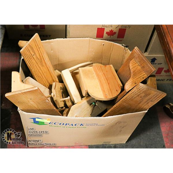 WOODEN SHELVES/HANGERS- DECORATIVE BOX LOT